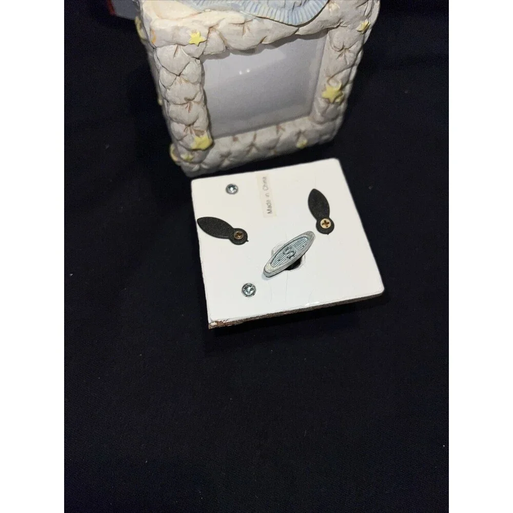 Vt 4 Sided Picture BoxMusic Box. Sanko It’s A Small World After All. Horse &Be